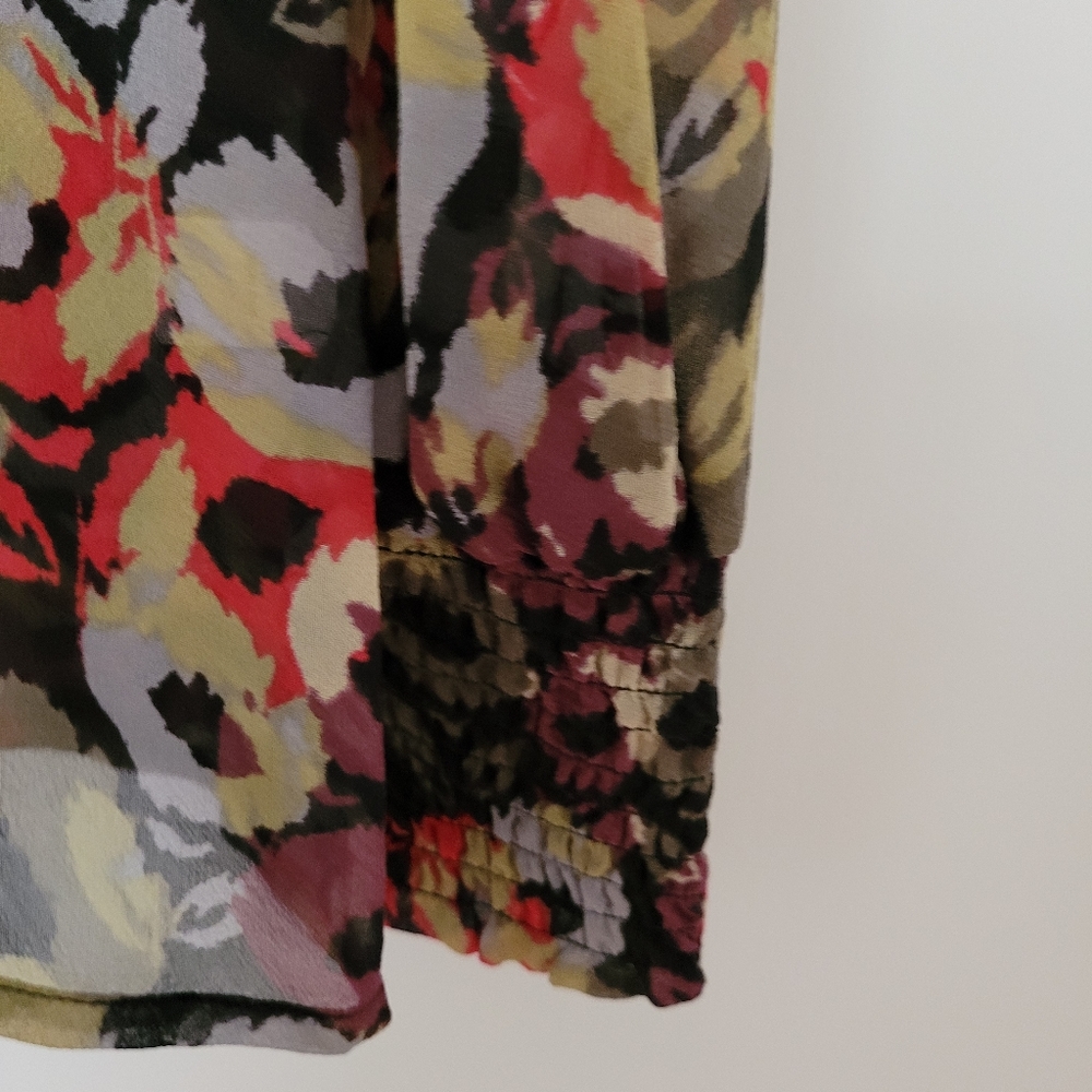 Blouse - Picture 7 of 10